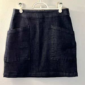 LOFT Denim Skirt size 4 Mod Pockets Shift Fit